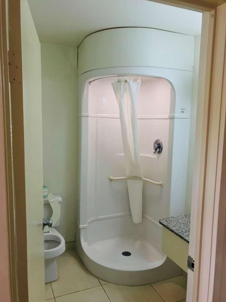 Americas Best Value Inn - Lake City Camera foto