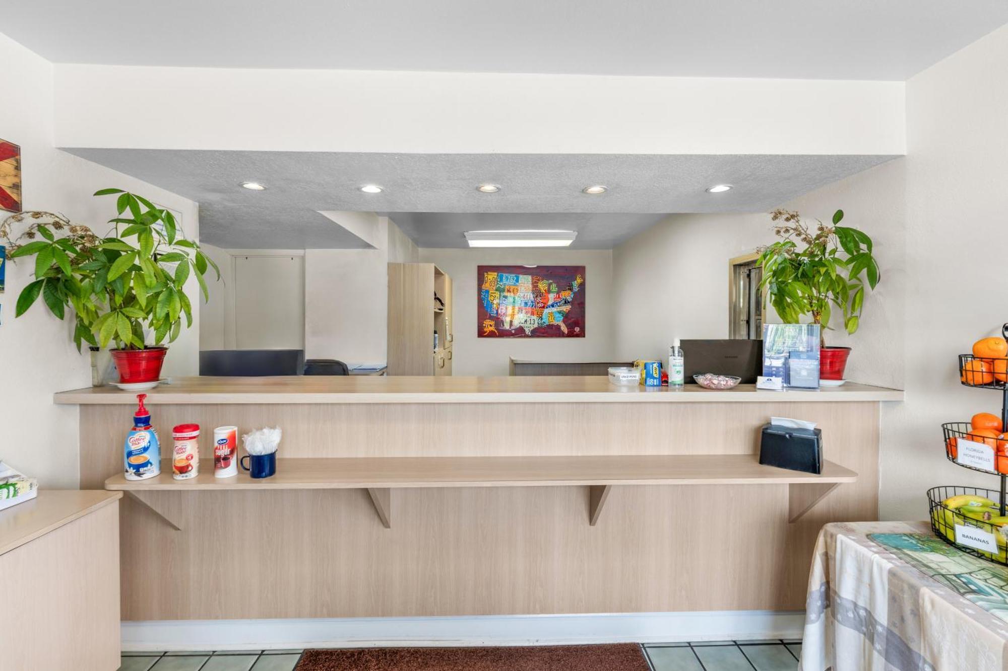 Americas Best Value Inn - Lake City Esterno foto